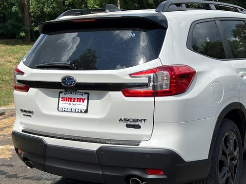 2025 Subaru Ascent Onyx Edition Touring
