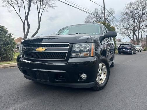 Black 2013 Chevrolet Suburban 1500 LT