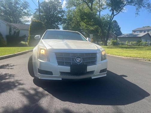 White Diamond Tricoat 2010 Cadillac CTS Luxury