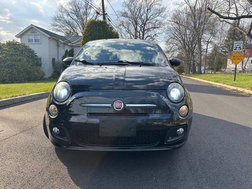Nero Puro (Straight Black) 2015 FIAT 500 Sport