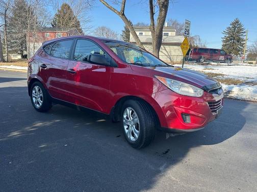 2013 Hyundai TUCSON GL