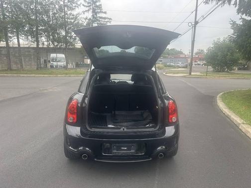 Absolute Black Metallic 2016 MINI Countryman Cooper S
