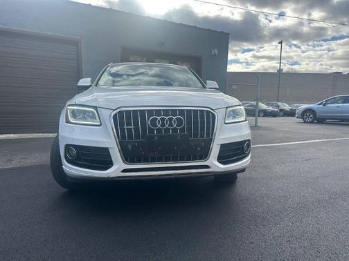 2015 Audi Q5 2.0T Premium Plus