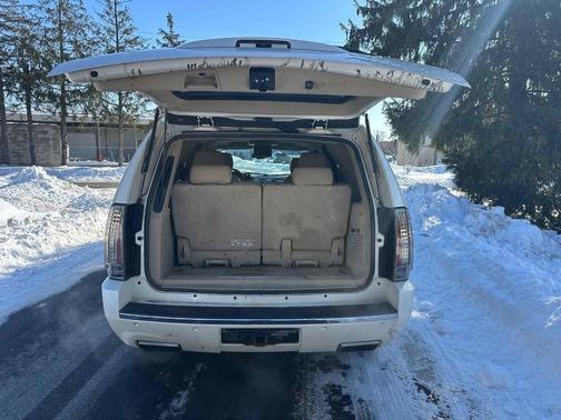 2014 Cadillac Escalade Premium