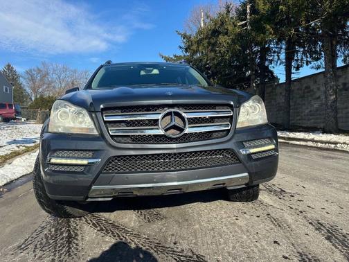 2011 Mercedes-Benz GL-Class 4MATIC