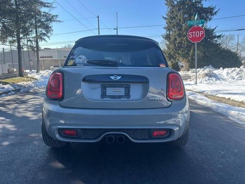 2016 MINI Hardtop Cooper S