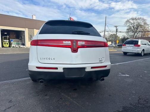 2010 Lincoln MKT EcoBoost
