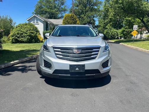 Radiant Silver Metallic 2019 Cadillac XT5 Premium Luxury