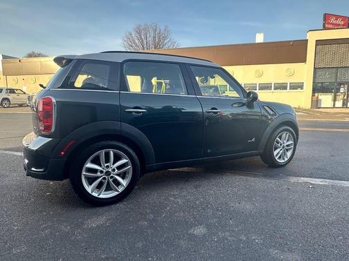 2012 MINI Cooper S Countryman Base