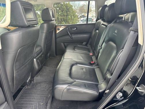 2014 INFINITI QX80 Base