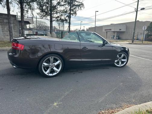2011 Audi A5 Premium Plus