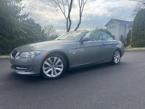 2011 BMW 328 328i 2dr Convertible SULEV