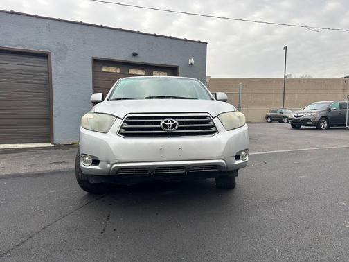 2010 Toyota Highlander Sport