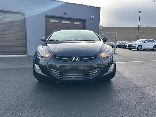 2011 Hyundai ELANTRA Limited