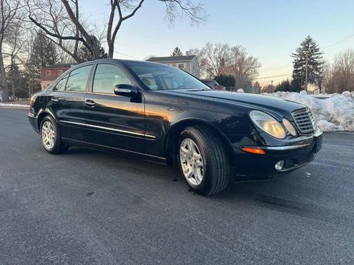 2003 Mercedes-Benz E-Class E 320 4dr Sedan