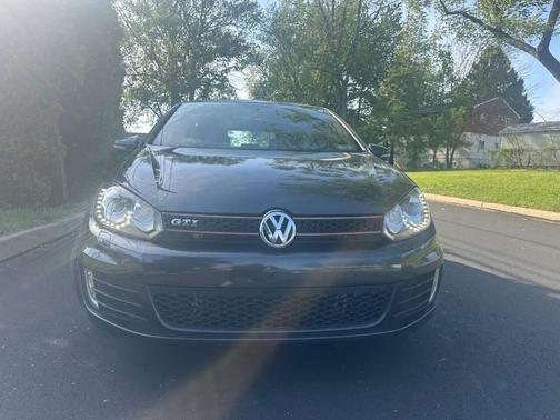 Deep Black Pearl Metallic 2012 Volkswagen GTI Autobahn