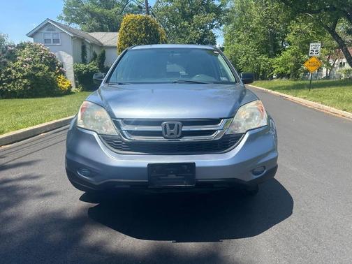 Alabaster Silver Metallic 2011 Honda CR-V SE
