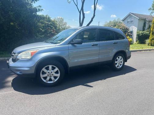 Alabaster Silver Metallic 2011 Honda CR-V SE