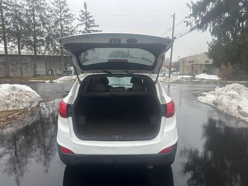 2014 Hyundai TUCSON SE