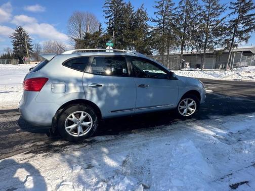 2011 Nissan Rogue SV
