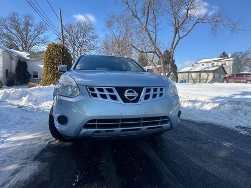 2011 Nissan Rogue SV