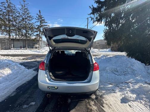 2011 Nissan Rogue SV