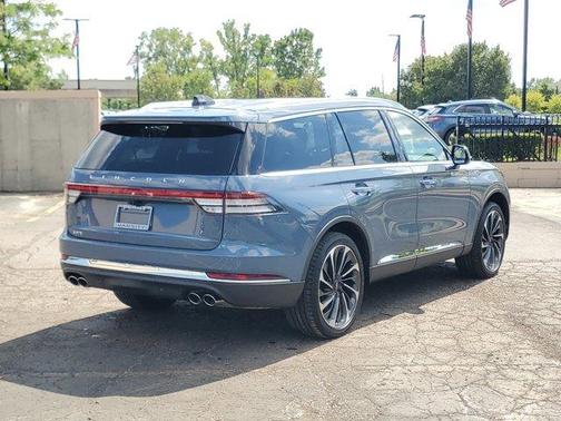 2025 Lincoln Aviator Reserve AWD