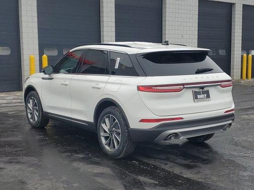 2026 Lincoln Corsair Premiere