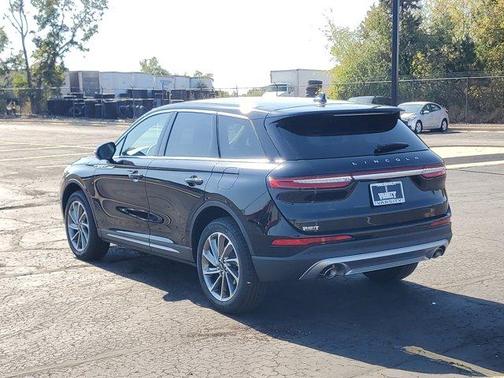 2025 Lincoln Corsair Premiere