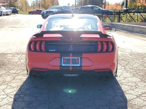 2021 Ford Shelby GT500 Base