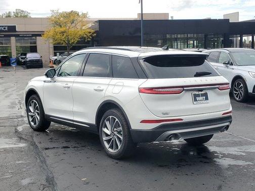 2025 Lincoln Corsair Premiere