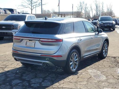 2022 Lincoln Corsair Standard