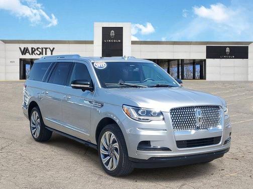 2023 Lincoln Navigator L Reserve