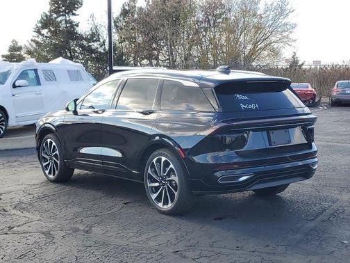 2025 Lincoln Nautilus Black Label