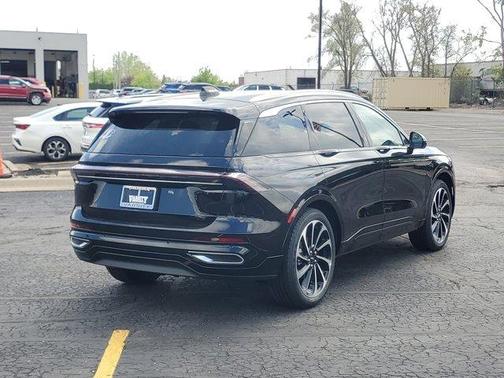 2025 Lincoln Nautilus Black Label