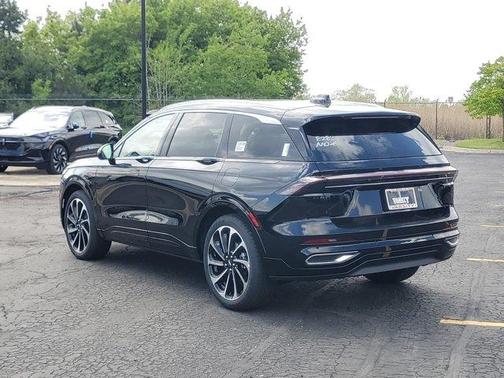 2025 Lincoln Nautilus Black Label