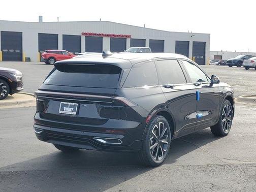 2025 Lincoln Nautilus Reserve