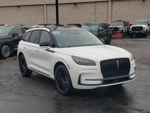 2024 Lincoln Corsair Premiere