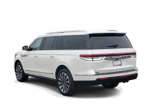 2024 Lincoln Navigator L Reserve