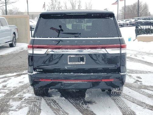 2024 Lincoln Navigator Black Label