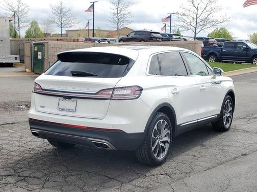 2022 Lincoln Nautilus Reserve