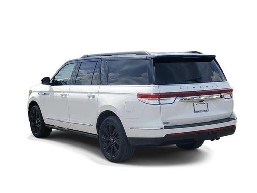 2022 Lincoln Navigator L Black Label