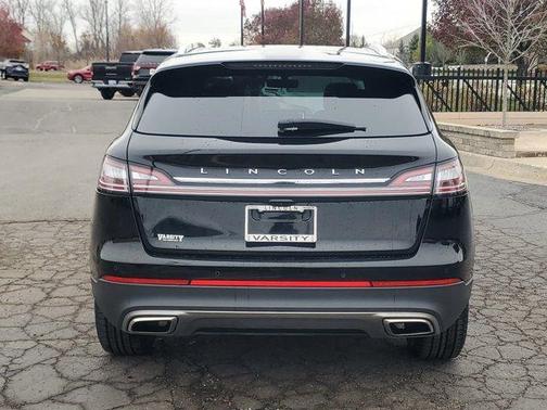 2023 Lincoln Nautilus Reserve