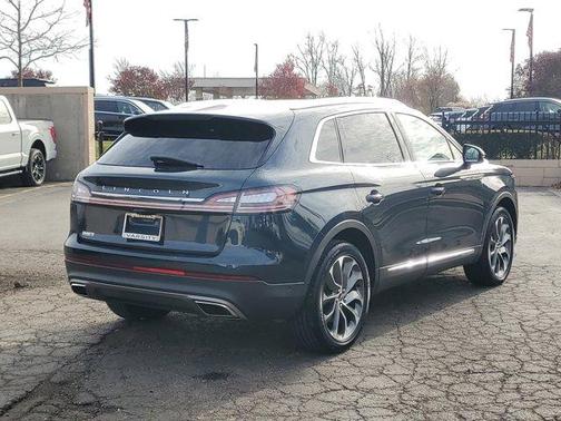 2021 Lincoln Nautilus Reserve