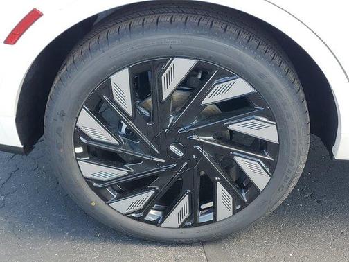 2025 Lincoln Nautilus Black Label