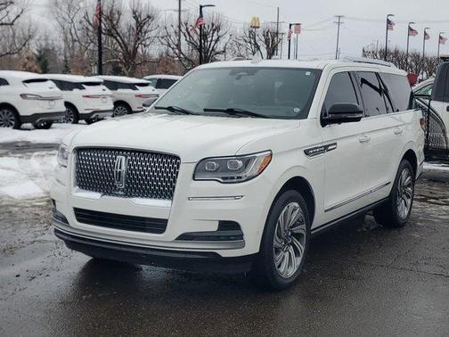 2023 Lincoln Navigator Reserve
