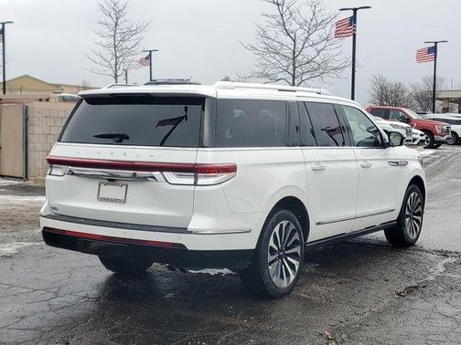 2024 Lincoln Navigator L Reserve