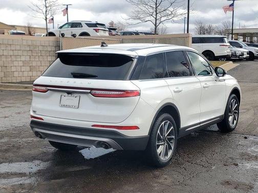 2023 Lincoln Corsair Standard