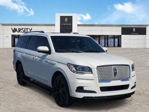 2023 Lincoln Navigator Reserve