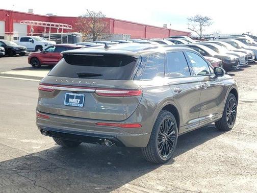 2026 Lincoln Corsair Premiere